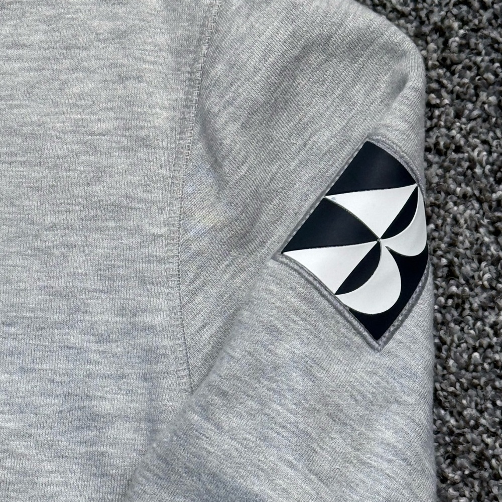 Code Zero Sailor’s USA Newport RI Gray Hoodie ~ NWT - Picture 3 of 16